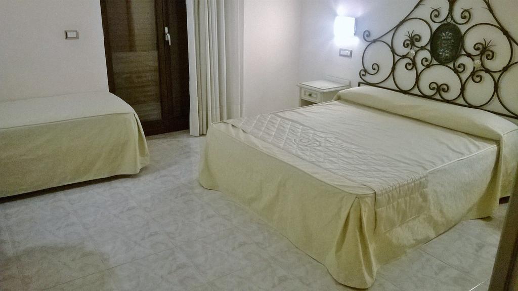 Hotel Ginevra Poggiomarino Zimmer foto